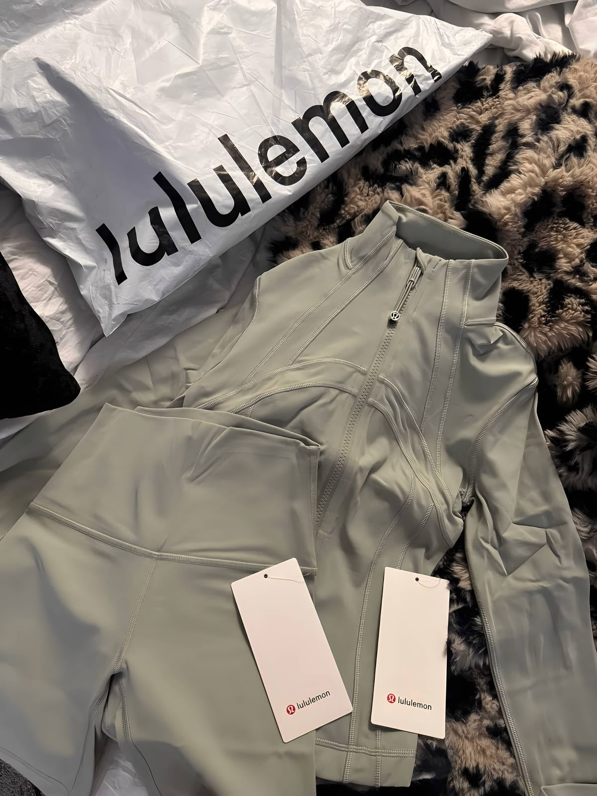 Lululemon set